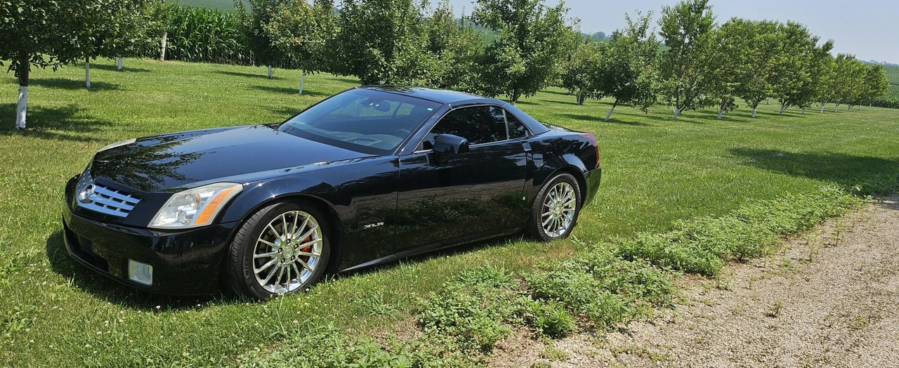 2007 Cadillac XLR - Image 3 of 31