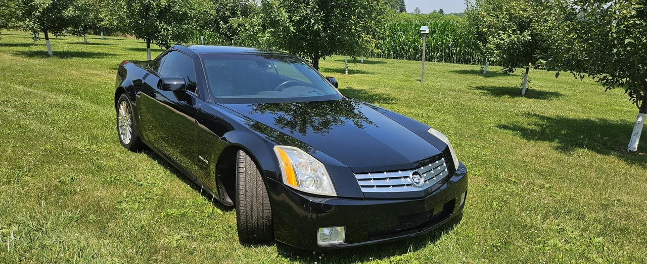2007 Cadillac XLR - Image 4 of 31