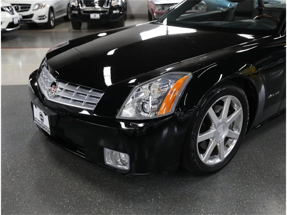 2007 Cadillac XLR - Image 3 of 31