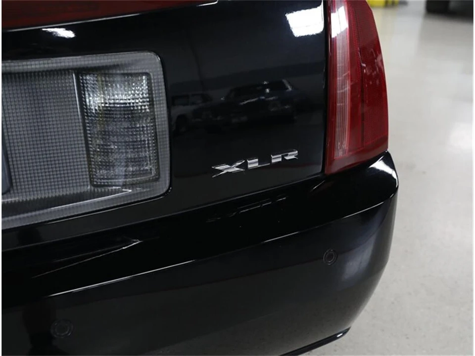 2007 Cadillac XLR - Image 12 of 31
