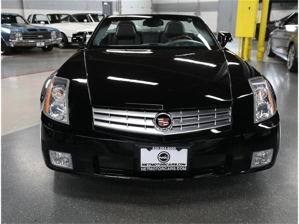 2007 Cadillac XLR - Image 6 of 31