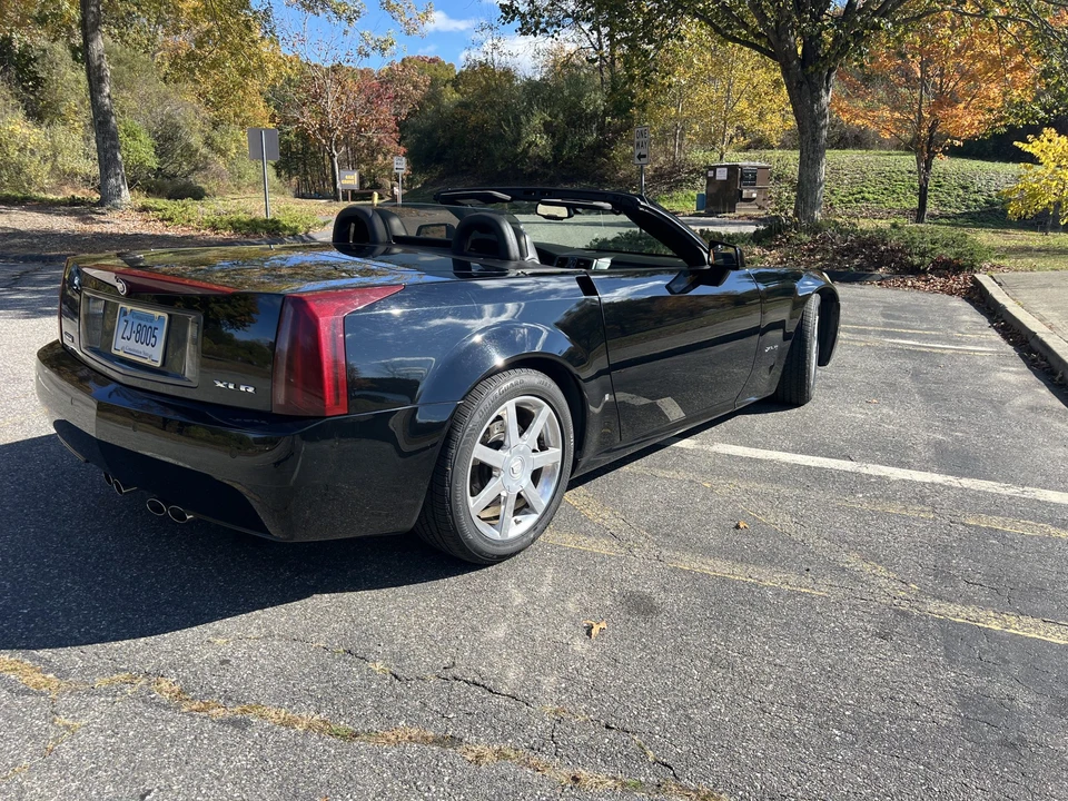2007 Cadillac XLR - Image 14 of 31