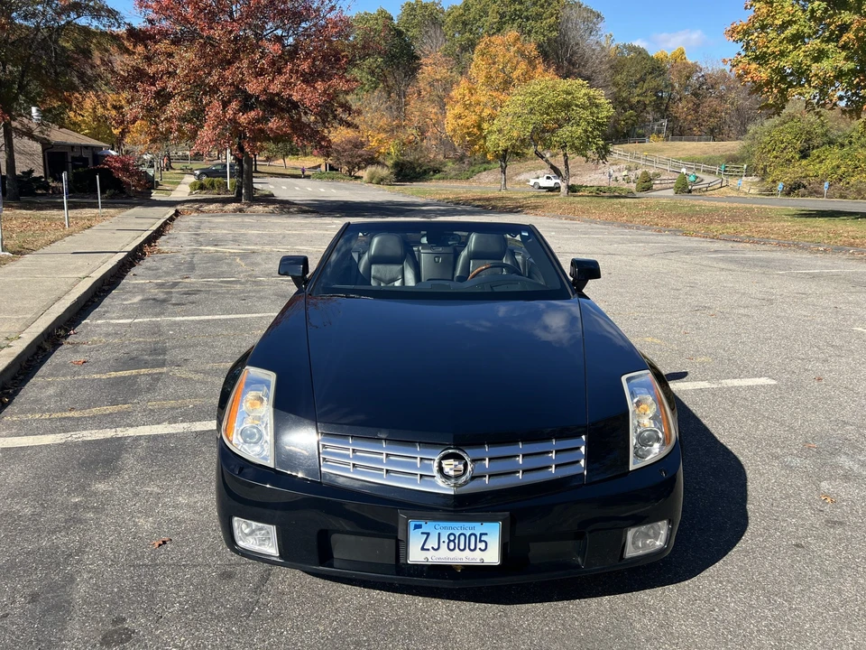 2007 Cadillac XLR - Image 23 of 31