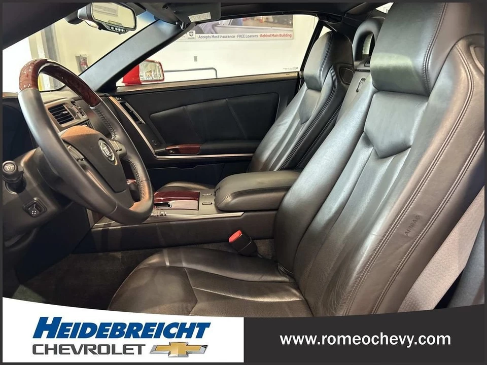 2007 Cadillac XLR - Image 10 of 31