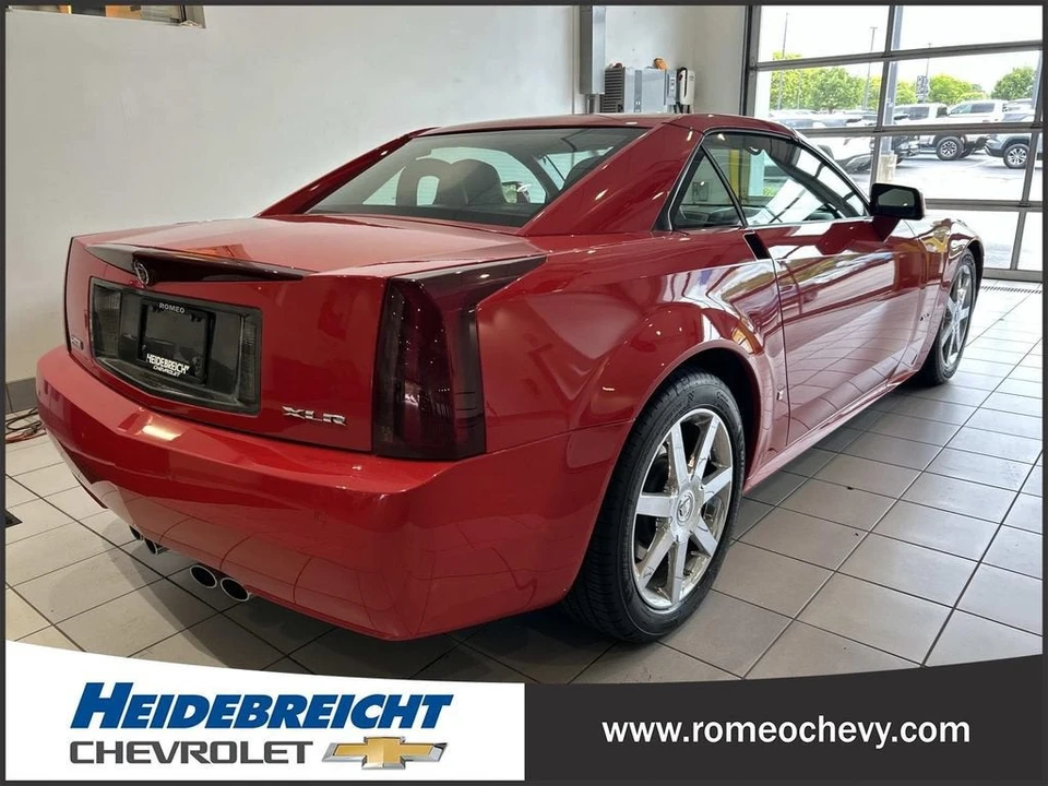 2007 Cadillac XLR - Image 4 of 31