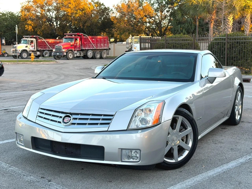 2007 Cadillac XLR - Image 3 of 12