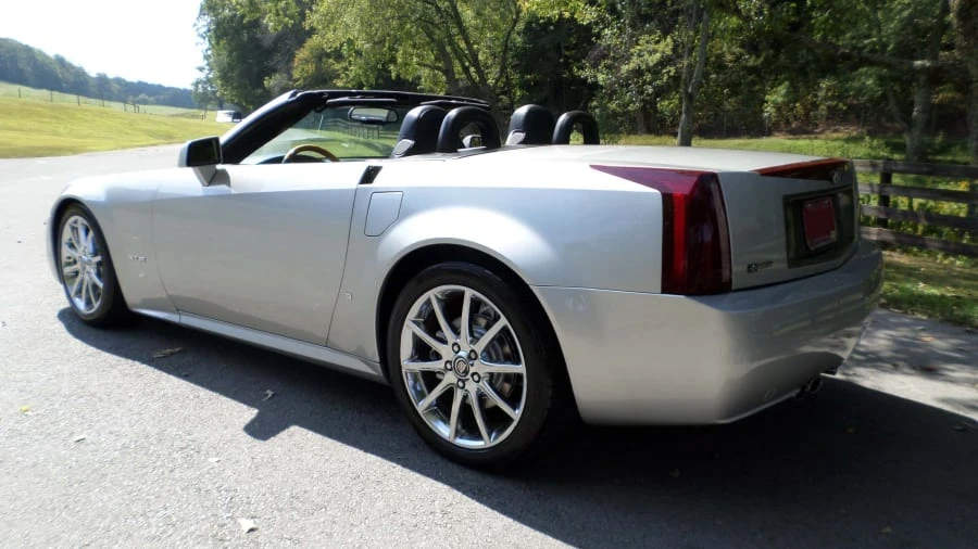 2007 Cadillac XLR - Image 11 of 23