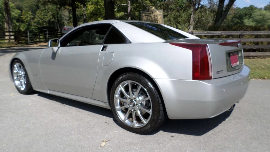 2007 Cadillac XLR - Image 5 of 23