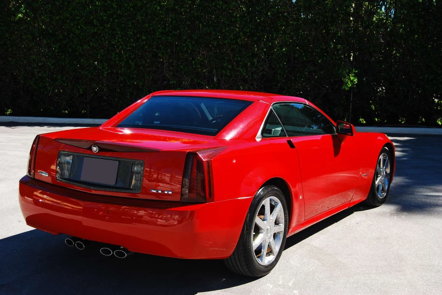 2007 Cadillac XLR - Image 2 of 11