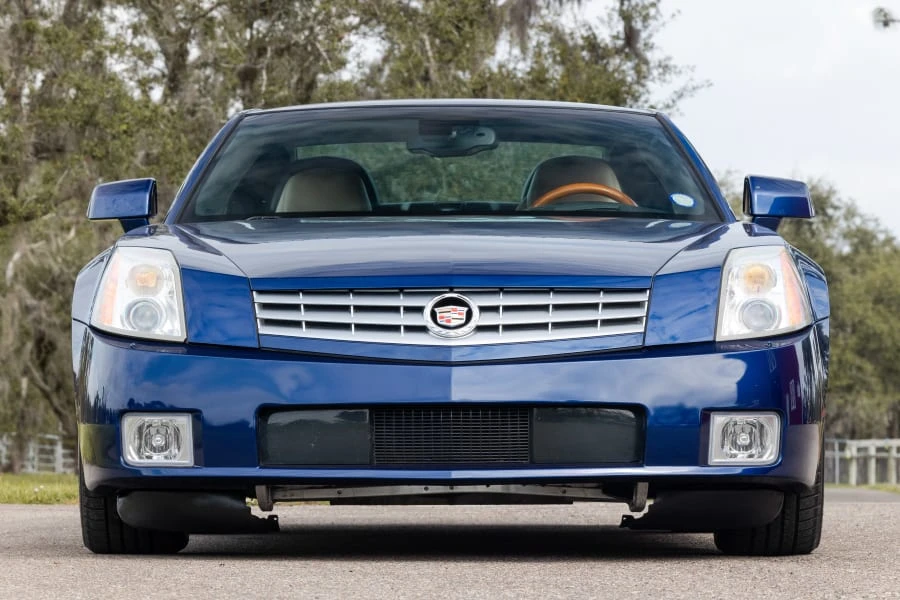 2007 Cadillac XLR - Image 4 of 27