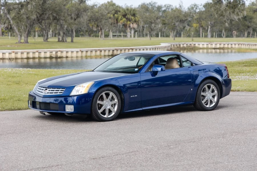 2007 Cadillac XLR - Image 12 of 27