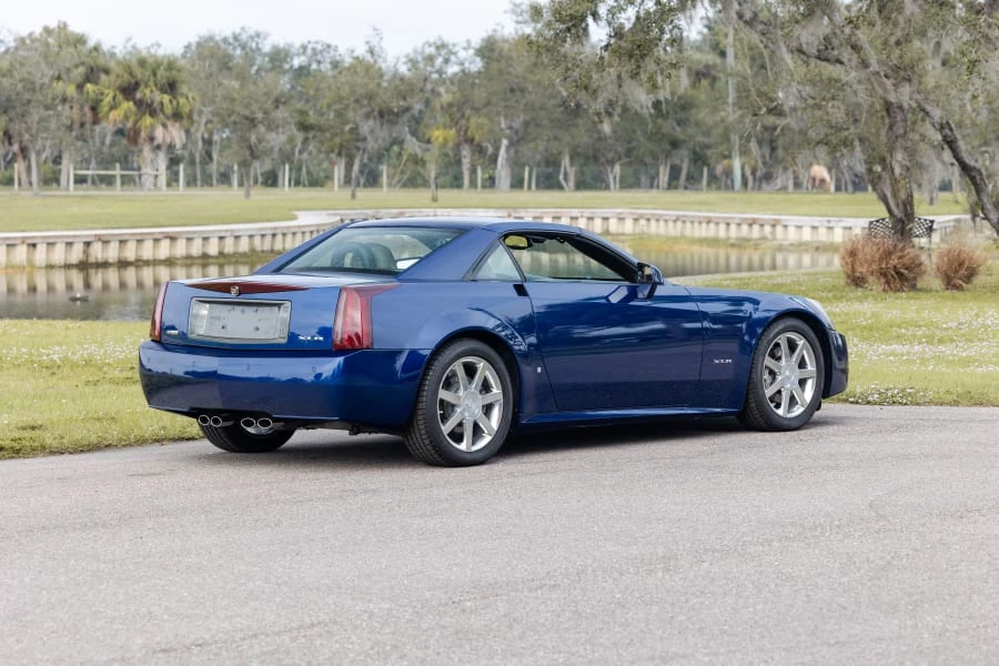 2007 Cadillac XLR - Image 3 of 27
