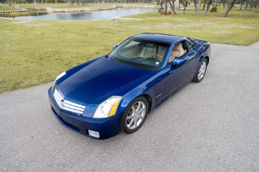2007 Cadillac XLR - Image 8 of 27