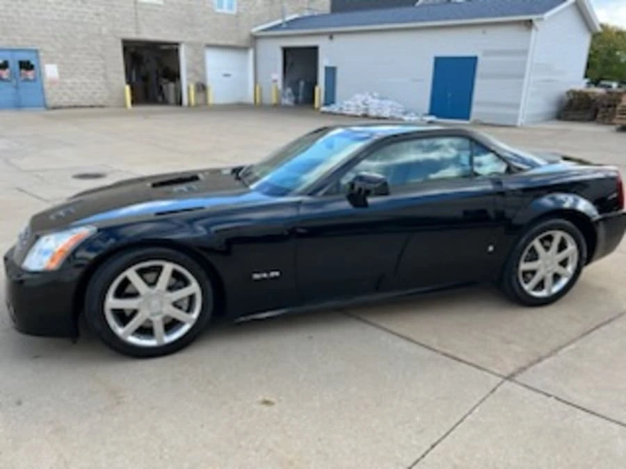2007 Cadillac XLR - Image 3 of 12