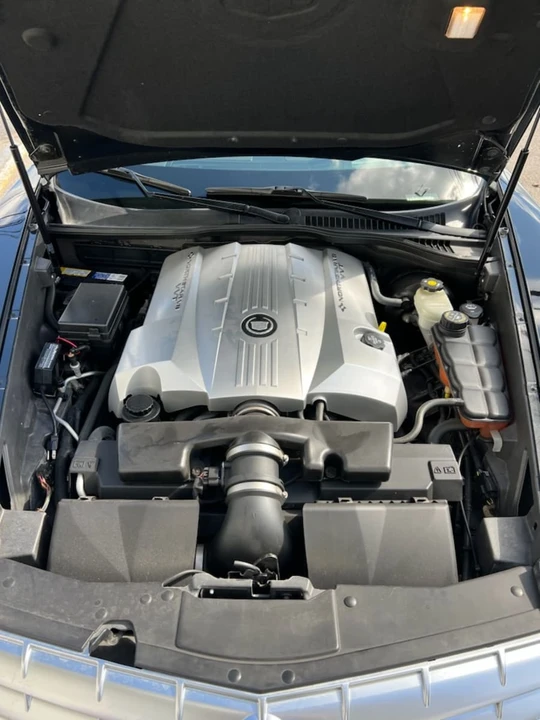 2007 Cadillac XLR - Image 11 of 12