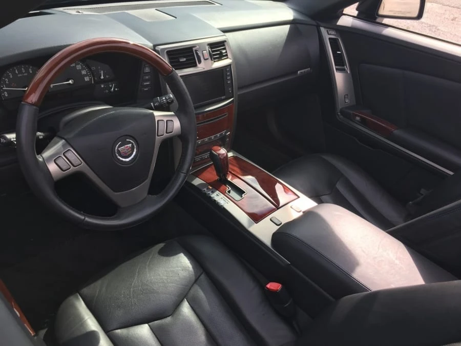 2007 Cadillac XLR - Image 5 of 9