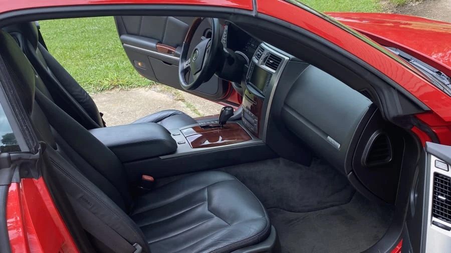 2007 Cadillac XLR - Image 10 of 20