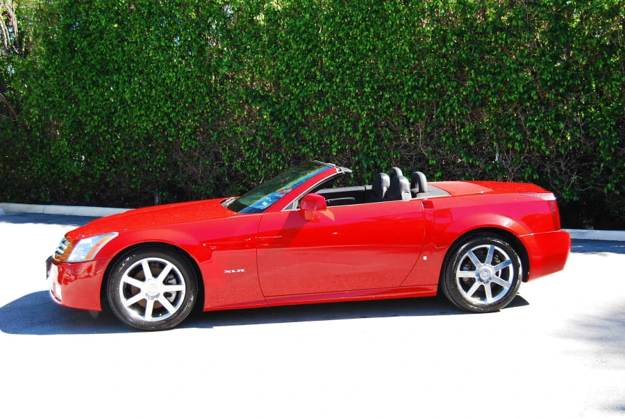 2007 Cadillac XLR - Image 2 of 12