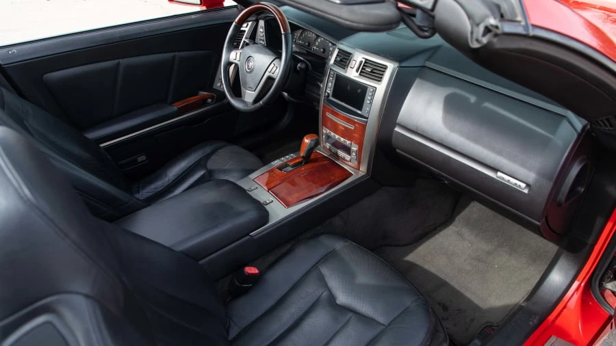 2007 Cadillac XLR - Image 5 of 12