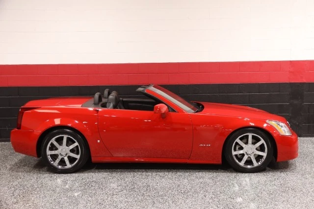 2007 Cadillac XLR - Image 7 of 24