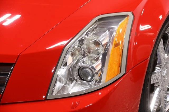 2007 Cadillac XLR - Image 14 of 24