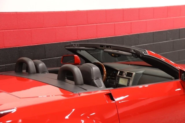 2007 Cadillac XLR - Image 10 of 24