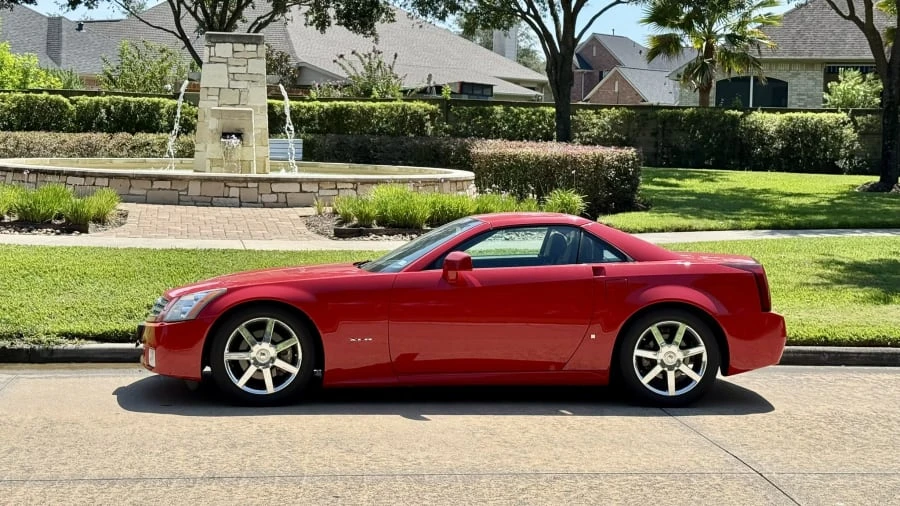 2007 Cadillac XLR - Image 23 of 31