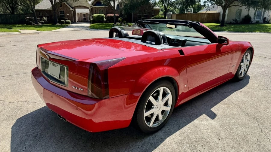 2007 Cadillac XLR - Image 20 of 31