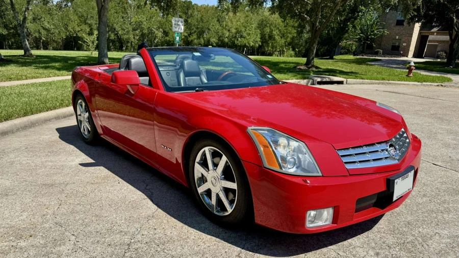 2007 Cadillac XLR - Image 16 of 31