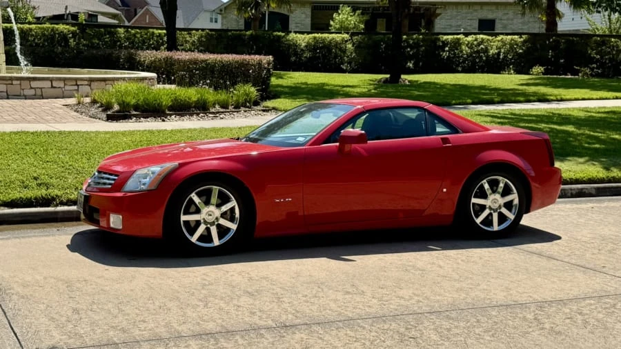 2007 Cadillac XLR - Image 24 of 31