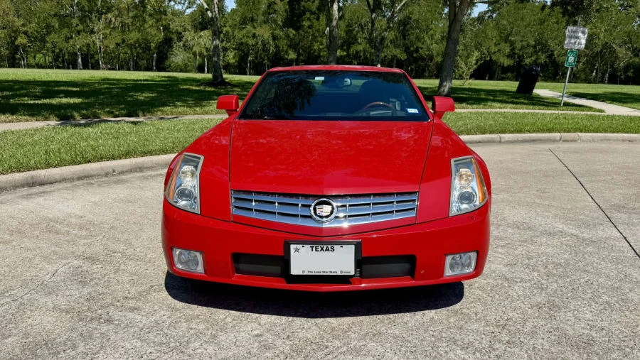 2007 Cadillac XLR - Image 4 of 31