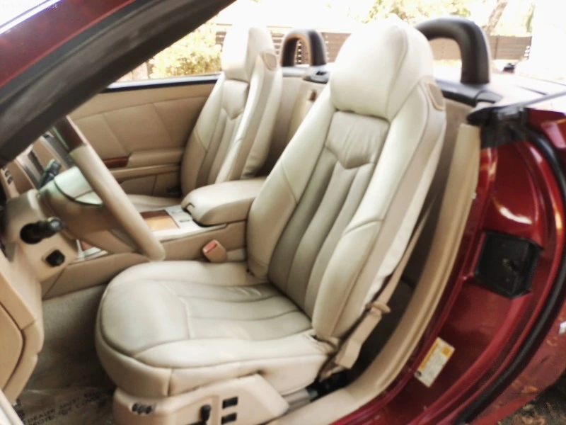 2007 Cadillac XLR - Image 16 of 31