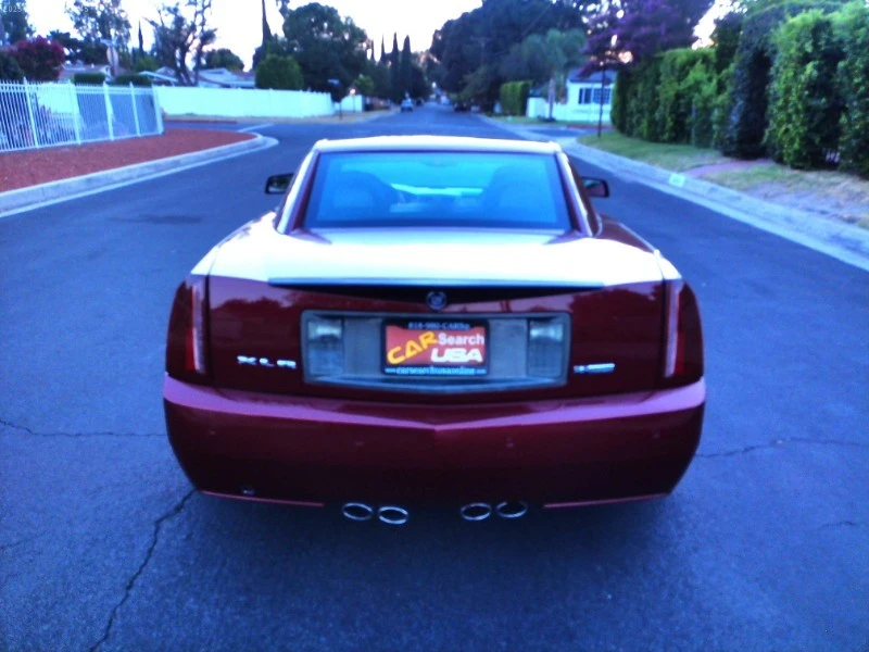 2007 Cadillac XLR - Image 25 of 31