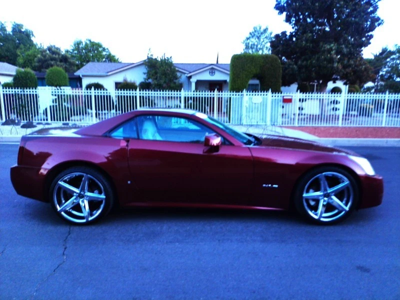 2007 Cadillac XLR - Image 6 of 31