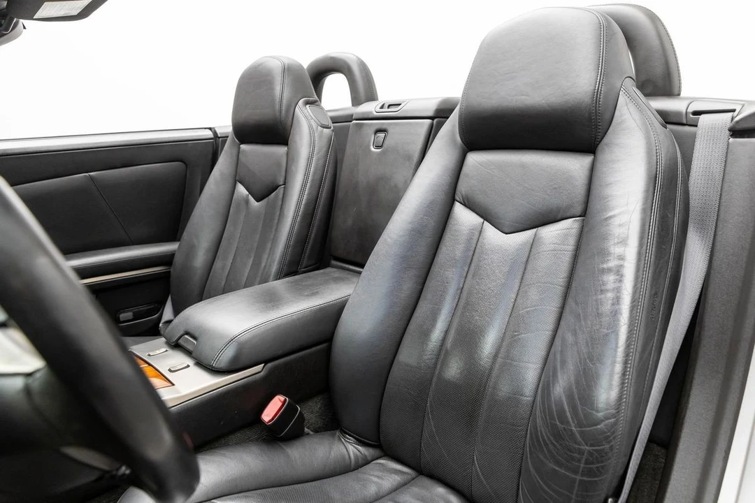 2007 Cadillac XLR - Image 20 of 31