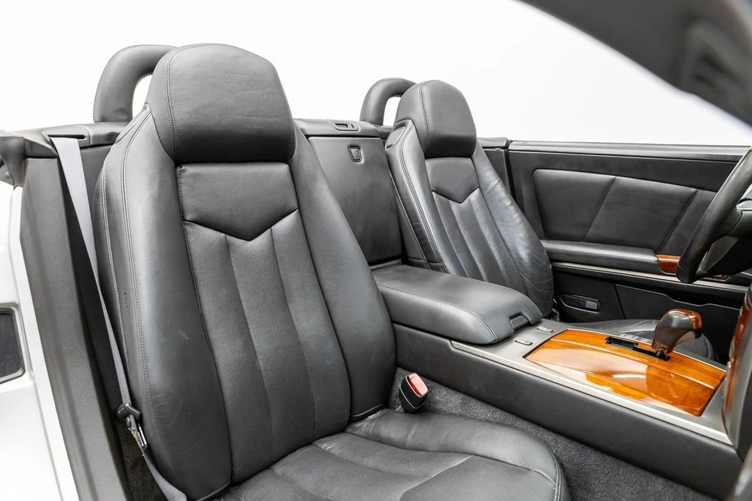 2007 Cadillac XLR - Image 19 of 21