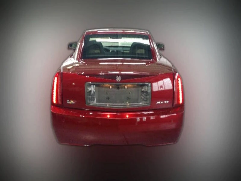 2007 Cadillac XLR-V - Image 4 of 15
