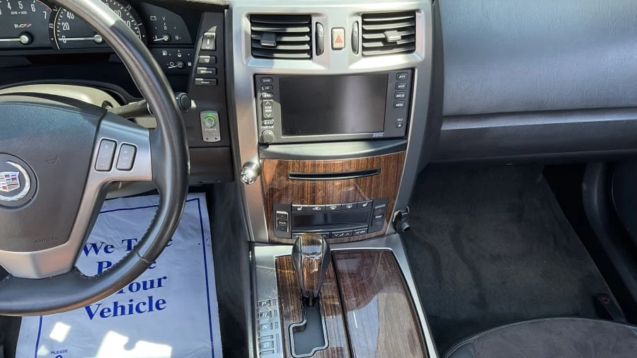 2007 Cadillac XLR-V - Image 8 of 13