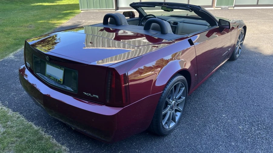 2007 Cadillac XLR-V - Image 9 of 16