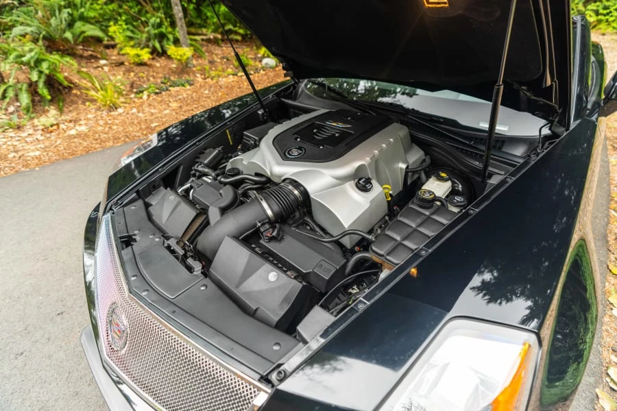 2007 Cadillac XLR-V - Image 18 of 19