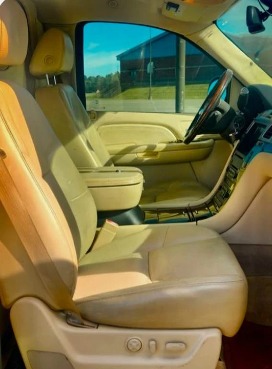 2007 Cadillac Escalade & EXT 3rd Gen - Image 7 of 20