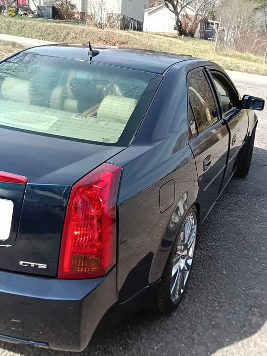 2007 Cadillac CTS 1st Gen - Image 15 of 19