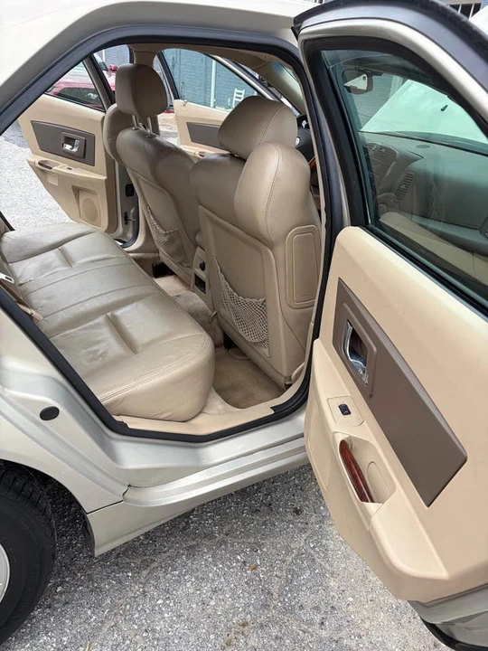 2007 Cadillac CTS 1st Gen - Image 16 of 19