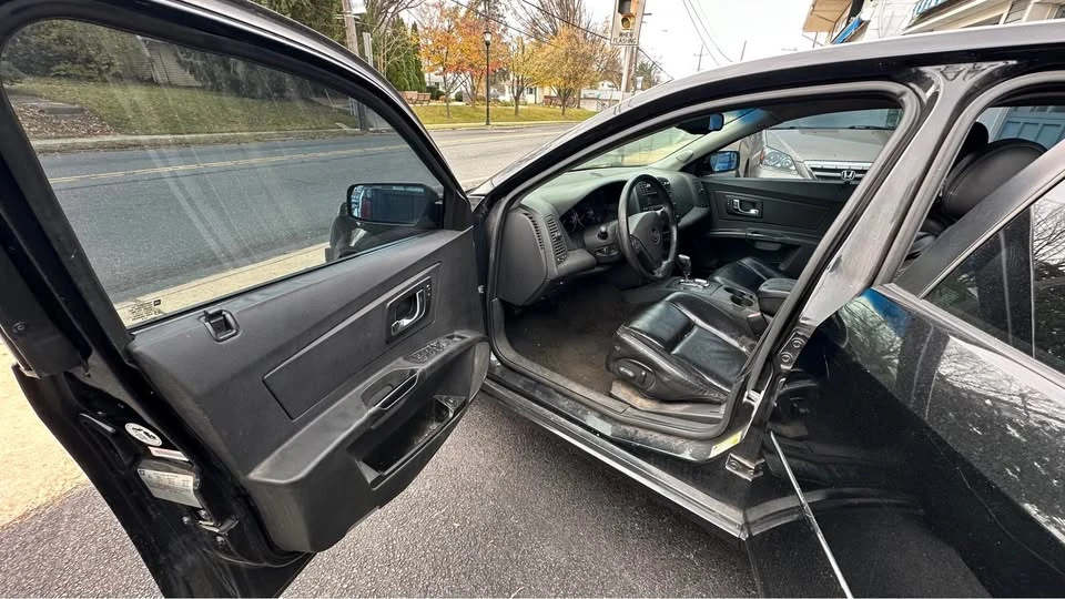 2007 Cadillac CTS 1st Gen - Image 10 of 15