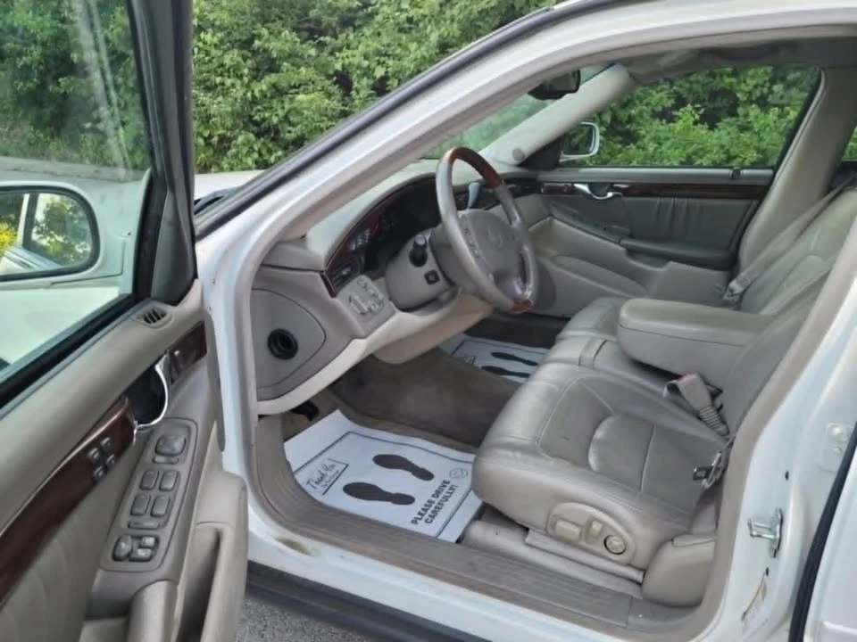 2007 Cadillac DTS - Image 8 of 20