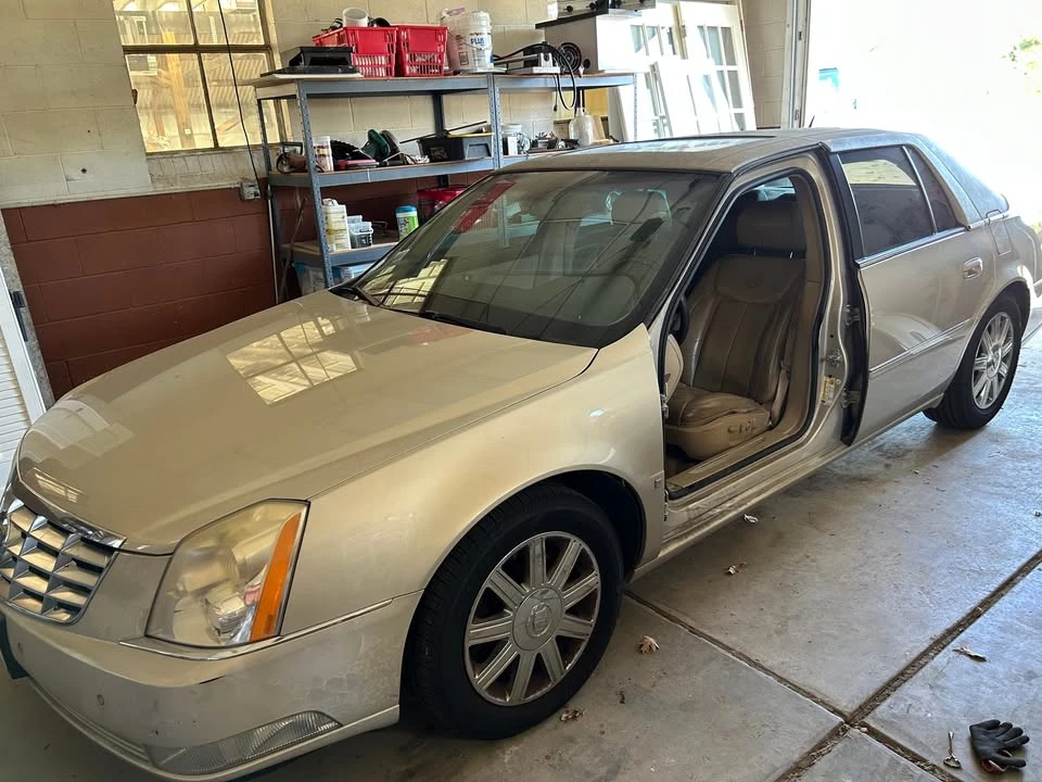 2007 Cadillac DTS - Image 4 of 8
