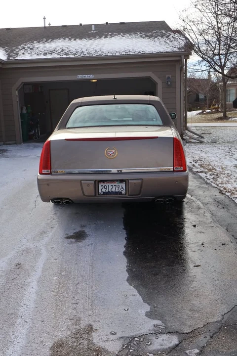 2007 Cadillac DTS - Image 10 of 11