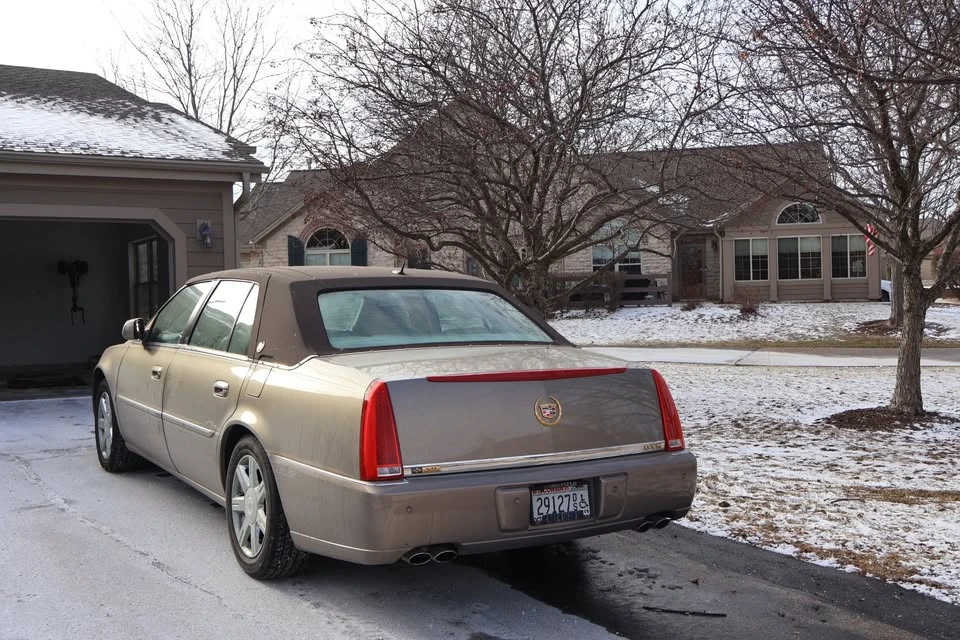 2007 Cadillac DTS - Image 9 of 11