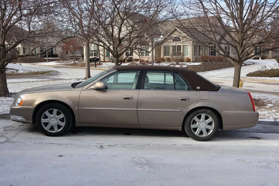 2007 Cadillac DTS - Image 8 of 11