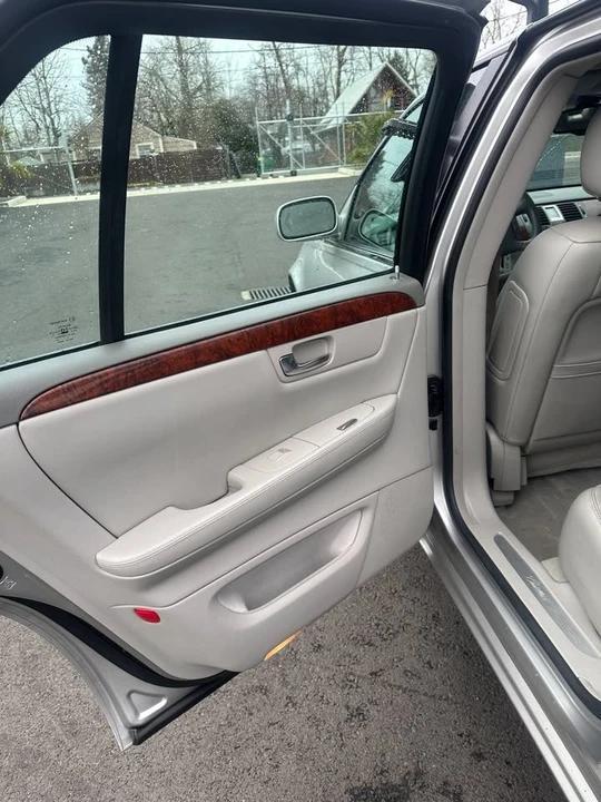 2007 Cadillac DTS - Image 12 of 20